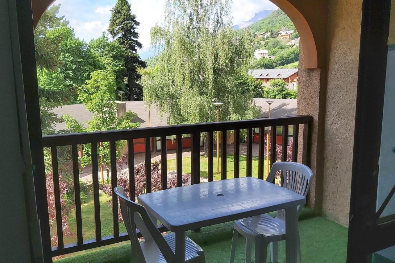 Beautiful Studio With Balcony In Briancon Eksteriør billede