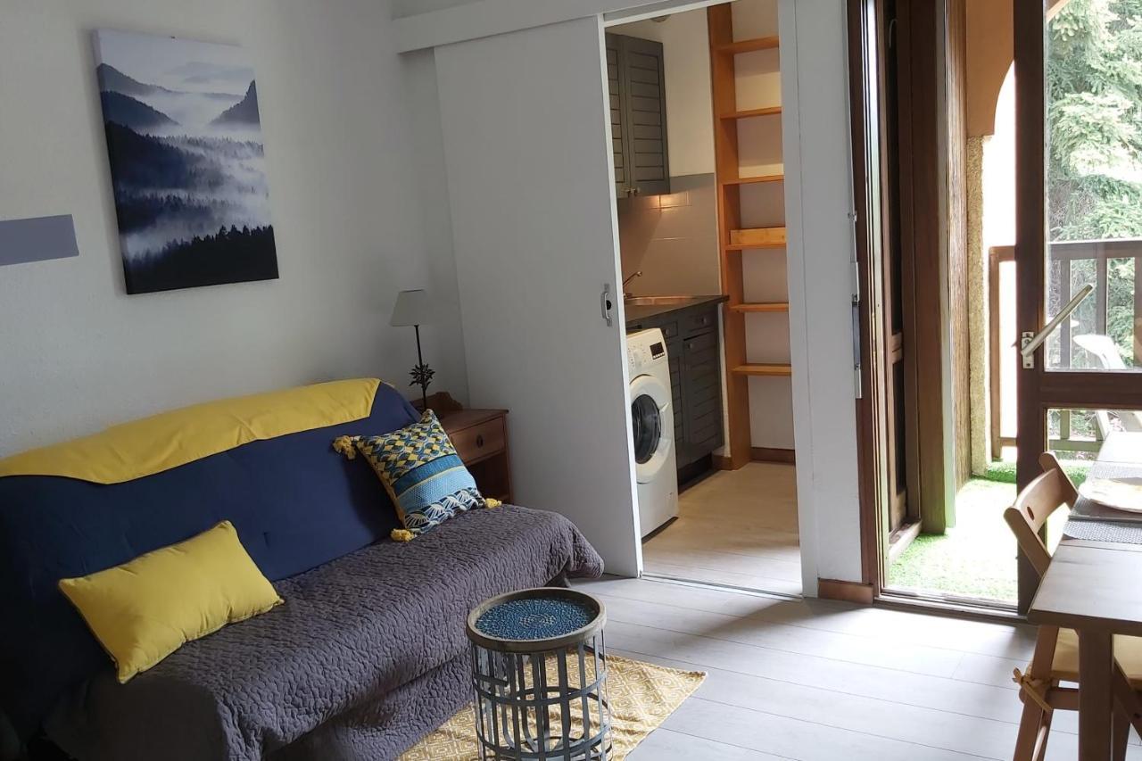 Beautiful Studio With Balcony In Briancon Eksteriør billede