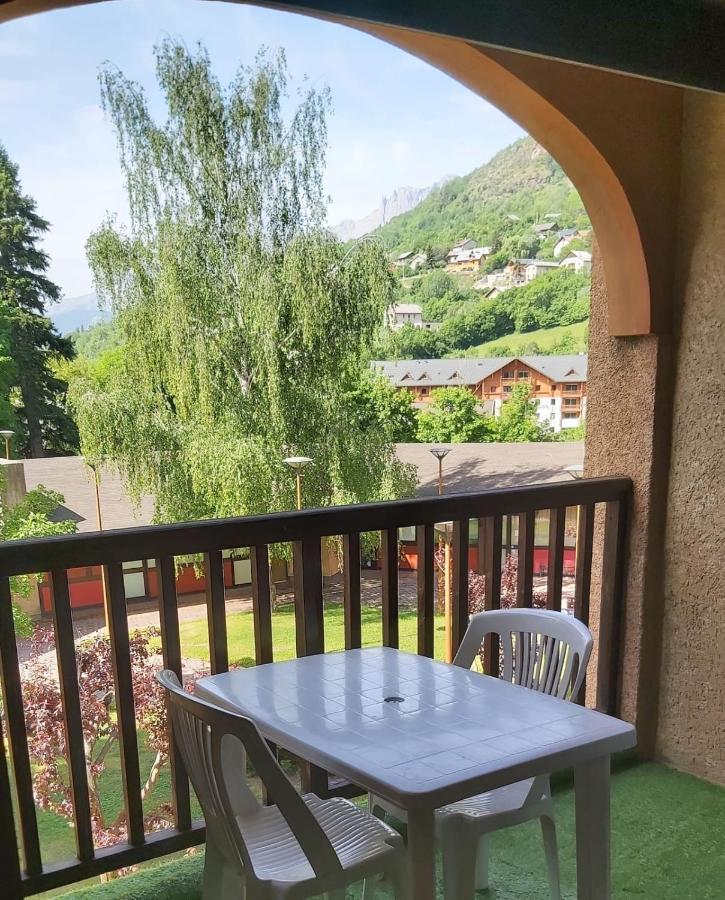 Beautiful Studio With Balcony In Briancon Eksteriør billede